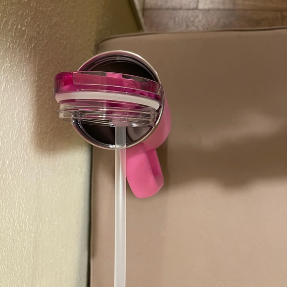 Stanley Pink Travel Tumbler with Handle - Picture 4 of 4